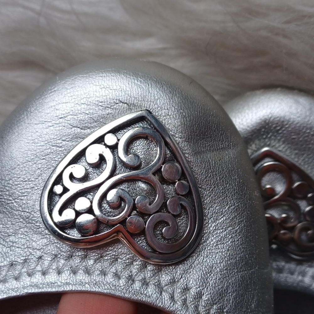 Brighton Leather Flats - Picture 13 of 16